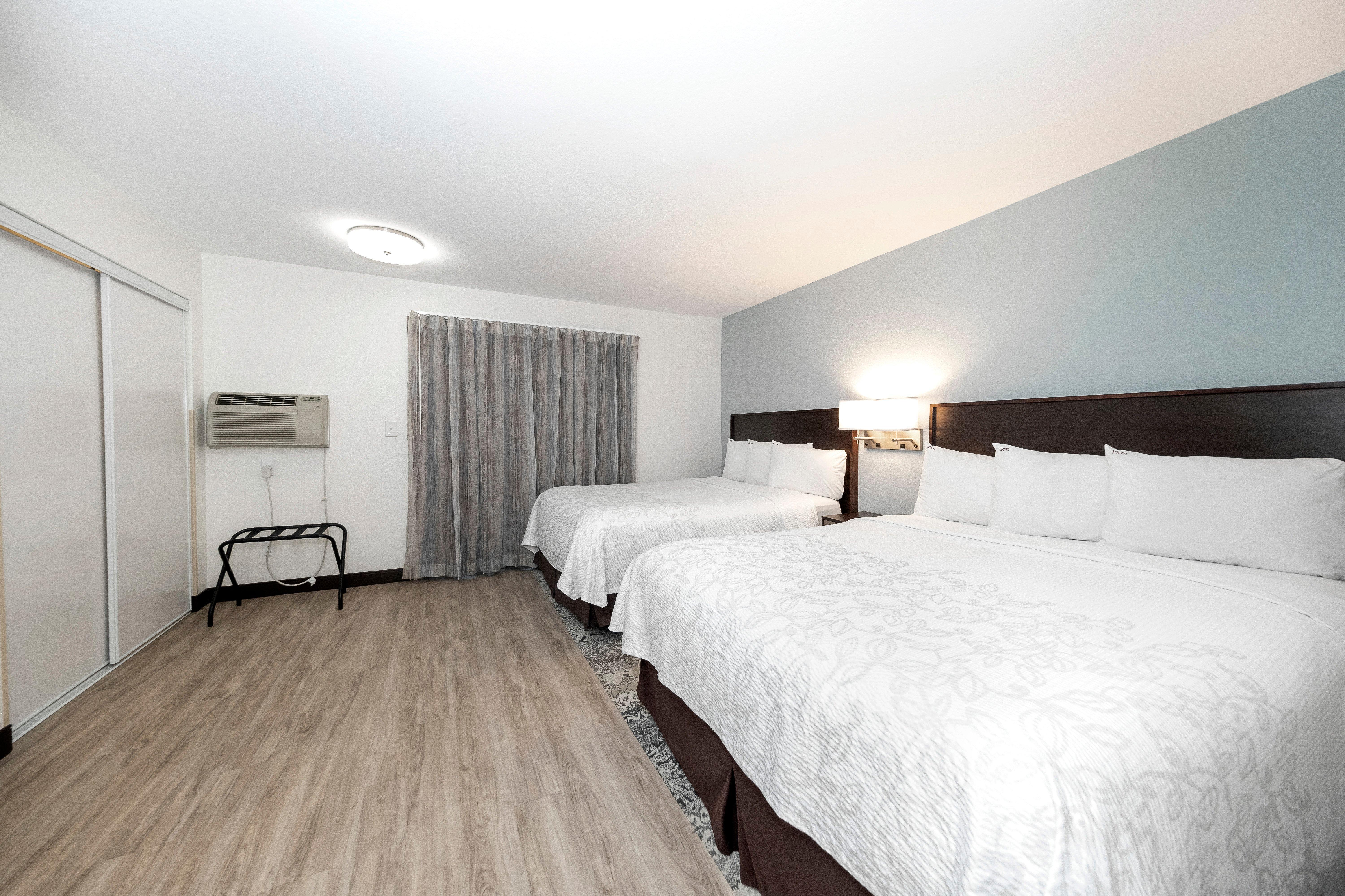 Red Roof Inn Plus+ & Suites Naples Downtown-5Th Ave S Екстер'єр фото