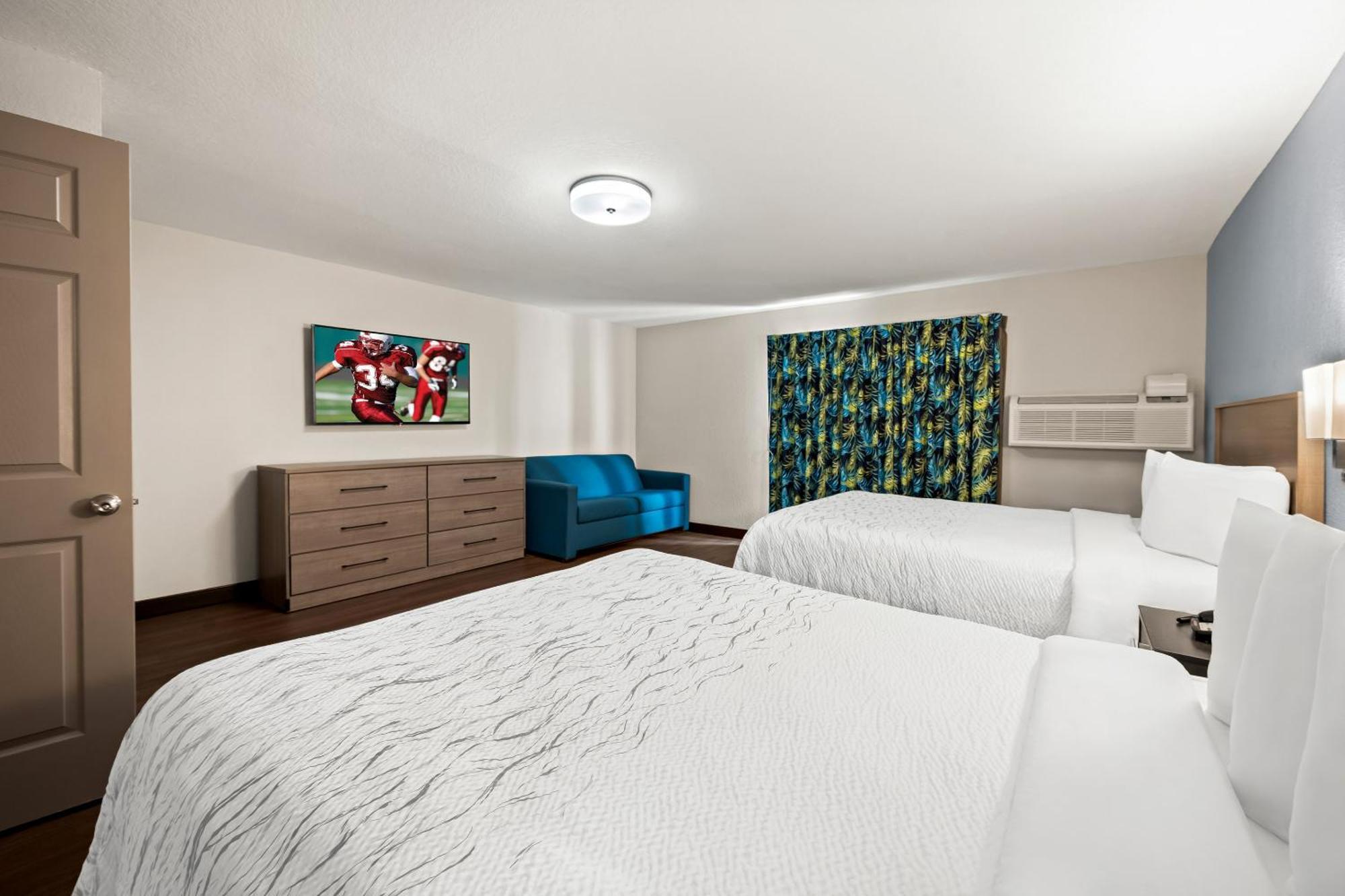 Red Roof Inn Plus+ & Suites Naples Downtown-5Th Ave S Екстер'єр фото