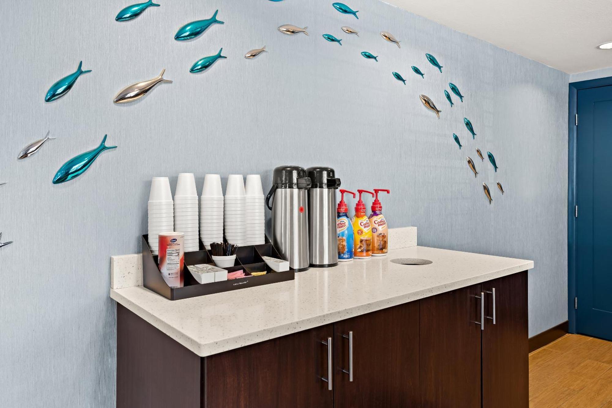 Red Roof Inn Plus+ & Suites Naples Downtown-5Th Ave S Екстер'єр фото